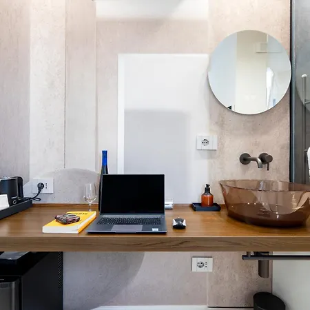 Apartament Guesthost - Solo Retreat - Independent Single *