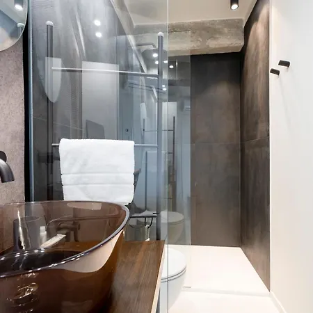 Appartement Guesthost - Solo Retreat - Independent Single Bari